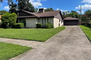 5619 Darnell St, Houston, TX 77096 - Photo 4