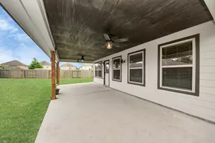 13739 Corken Way Ct, Houston, TX 77034 - Photo 2