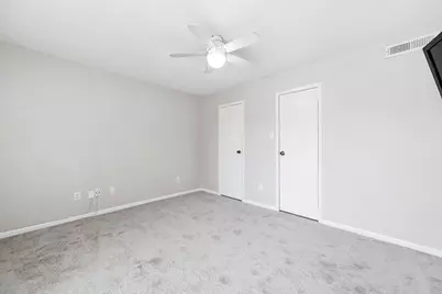 1900 Bay Area Boulevard #144, Houston, TX 77058 - Photo 16