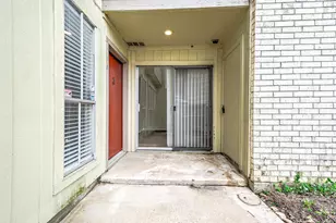 1900 Bay Area Blvd, Houston, TX 77058 - Photo 4