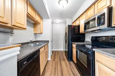 1900 Bay Area Boulevard #144, Houston, TX 77058 - Photo 10