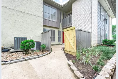 1900 Bay Area Boulevard #144, Houston, TX 77058 - Photo 2