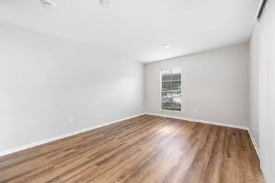 1900 Bay Area Boulevard #144, Houston, TX 77058 - Photo 8