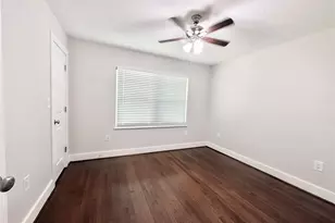 306 Wisteria St, Lake Jackson, TX 77566 - Photo 18