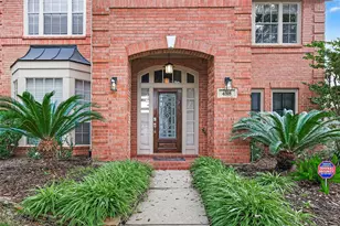 4318 Oak Trail Ct, Sugar Land, TX 77479 - Photo 4