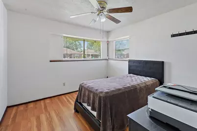 111 Grantham Road, Baytown, TX 77521 - Photo 12