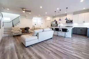 2056 Johanna Dr, Houston, TX 77055 - Photo 4