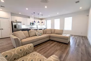 2056 Johanna Dr, Houston, TX 77055 - Photo 6