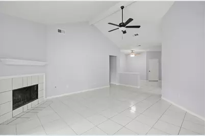 17050 Clan Macintosh Drive, Houston, TX 77084 - Photo 10