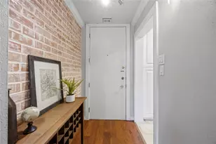 3600 Montrose Blvd, Houston, TX 77006 - Photo 2