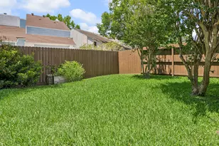 922 Crossroads Dr, Houston, TX 77079 - Photo 36