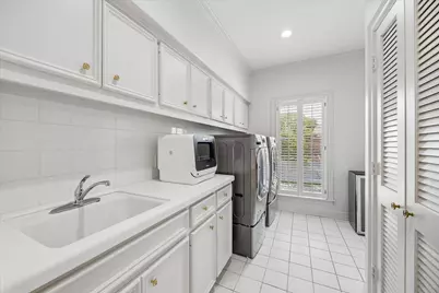 983 S Post Oak Lane, Houston, TX 77056 - Photo 28