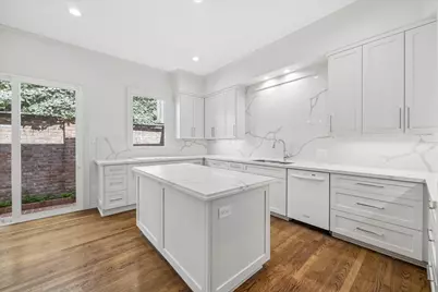 983 S Post Oak Lane, Houston, TX 77056 - Photo 12