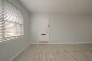 3426 Bradford St, Houston, TX 77025 - Photo 8