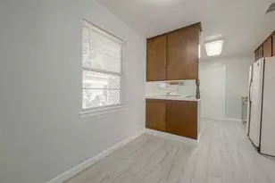 3426 Bradford St, Houston, TX 77025 - Photo 18