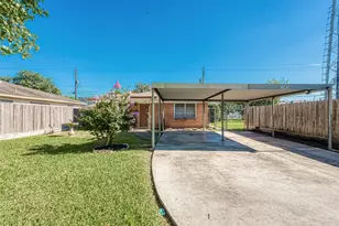 3426 Bradford St, Houston, TX 77025 - Photo 1