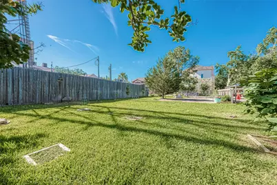 3426 Bradford Street, Houston, TX 77025 - Photo 40