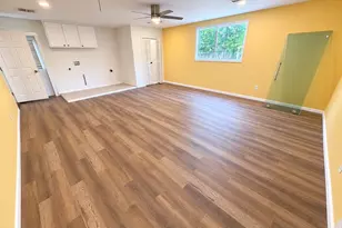 11306 Sandhurst Dr, Houston, TX 77048 - Photo 14