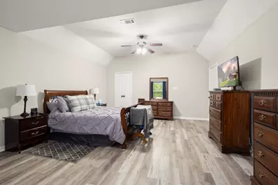 10807 Amar Drive, Conroe, TX 77303 - Photo 12