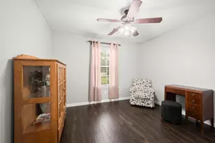 10807 Amar Dr, Conroe, TX 77303 - Photo 18