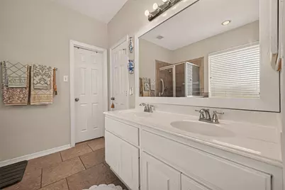 4719 Opal Brook Court, Fresno, TX 77545 - Photo 32