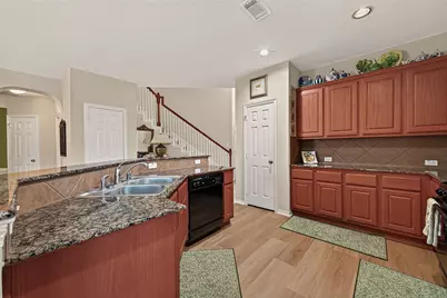 4719 Opal Brook Court, Fresno, TX 77545 - Photo 18