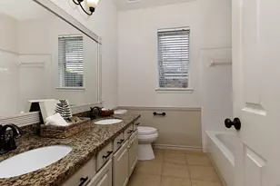 67 N Old Cedar Cir, The Woodlands, TX 77382 - Photo 20