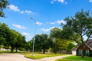 2115 Grandmill Ln, Katy, TX 77494 - Photo 2