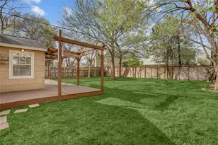 4708 Mayfair St, Bellaire, TX 77401 - Photo 18