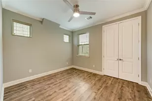 5711 Allen St, Houston, TX 77007 - Photo 6