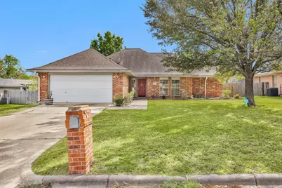 2009 Cobblestone Lane, Bryan, TX 77807 - Photo 2