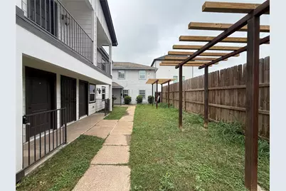 3619 Rosalie Street #3, Houston, TX 77004 - Photo 6