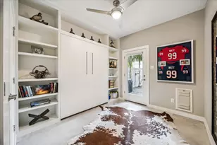 526 W 26th St, Houston, TX 77008 - Photo 14