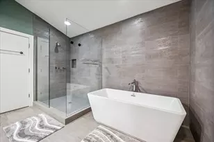 526 W 26th St, Houston, TX 77008 - Photo 42