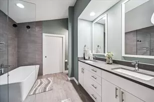 526 W 26th St, Houston, TX 77008 - Photo 34