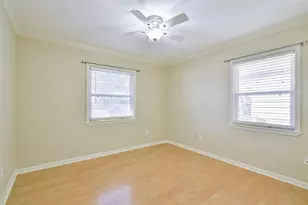 108 Dolphin Ave, Galveston, TX 77550 - Photo 20