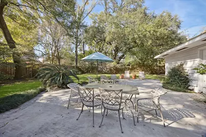 1335 Modiste Street, Spring Valley Village, TX 77055 - Photo 20