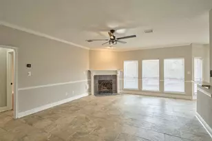 28130 Laura Ct, Conroe, TX 77385 - Photo 8