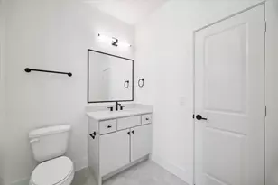 3709 Somerset York Ln, Houston, TX 77055 - Photo 30