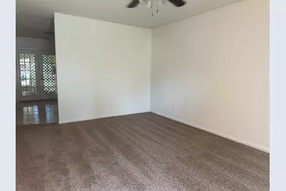 101 Willenberg Street #8, Lake Jackson, TX 77566 - Photo 2