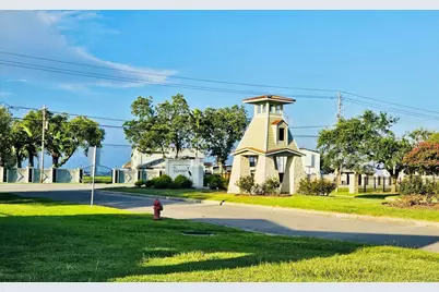 5031 Gulf Stream Lane, Bacliff, TX 77518 - Photo 2