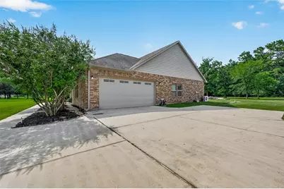 15648 Connie Lane, Montgomery, TX 77316 - Photo 4