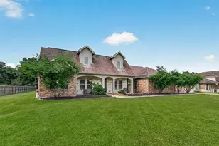 15648 Connie Ln, Montgomery, TX 77316 - Photo 2