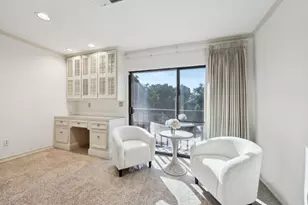 8800 Woodway Dr, Houston, TX 77063 - Photo 12