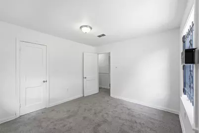 5326 Wenda Street, Houston, TX 77033 - Photo 8