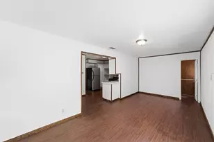 5326 Wenda St, Houston, TX 77033 - Photo 20