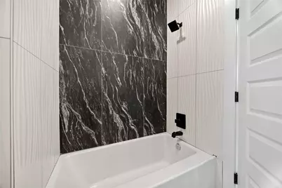 4624 Mayflower Street #A/B, Houston, TX 77033 - Photo 24