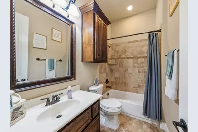 1324 Elkins Hollow Lane, League City, TX 77573 - Photo 6
