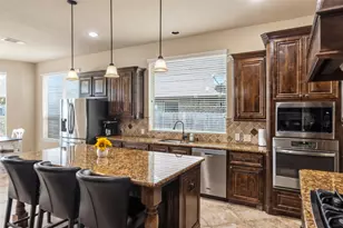 1324 Elkins Hollow Ln, League City, TX 77573 - Photo 20