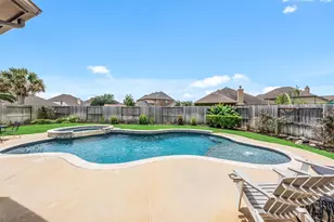 1324 Elkins Hollow Ln, League City, TX 77573 - Photo 40